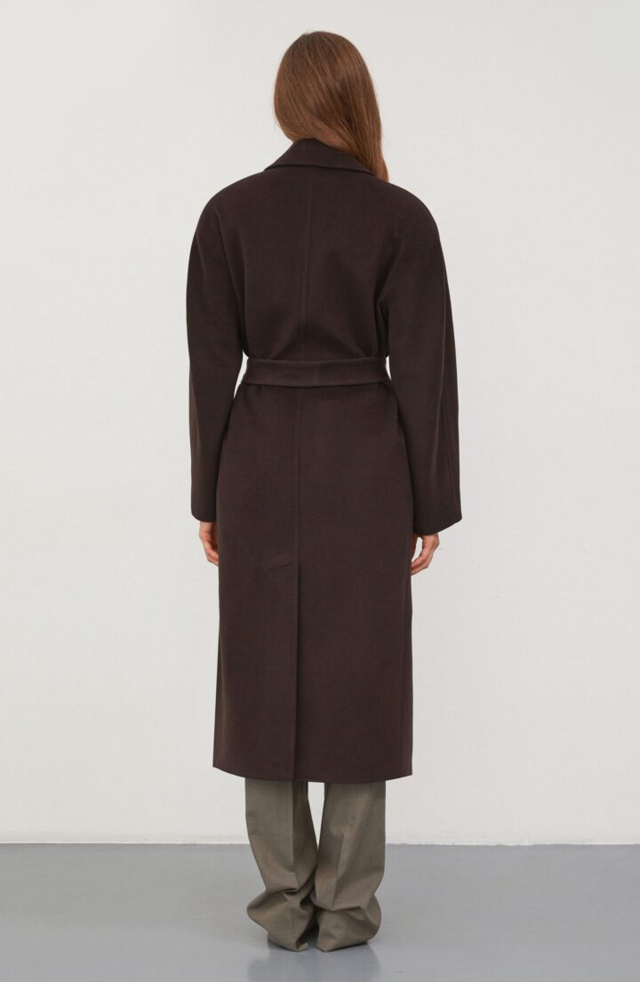 Пальто зі спущеним рукавом