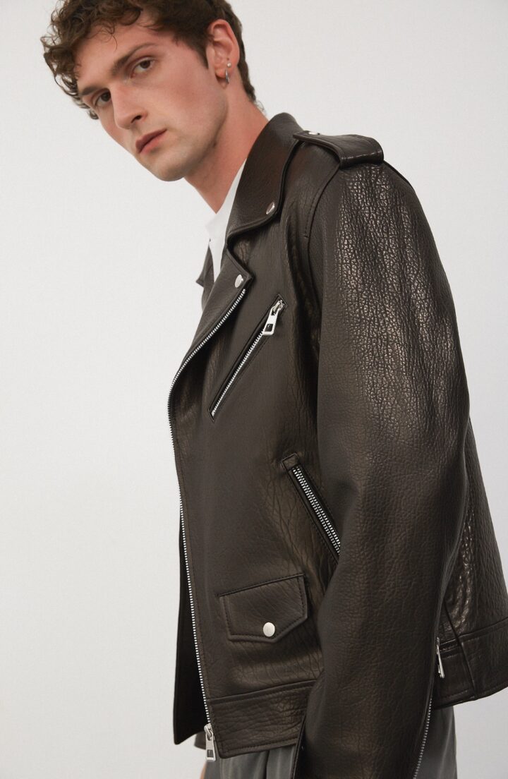 Шкіряна чоловіча куртка прямого крою