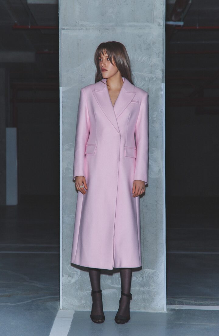 Пальто рожеве