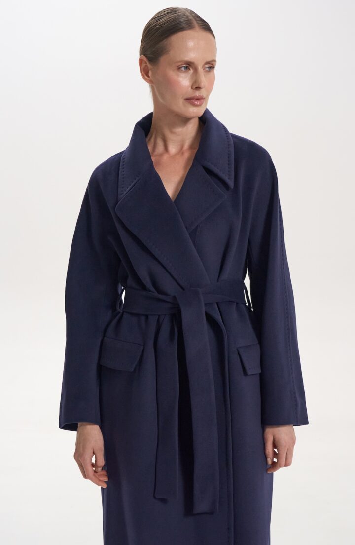 Пальто халат в синьому