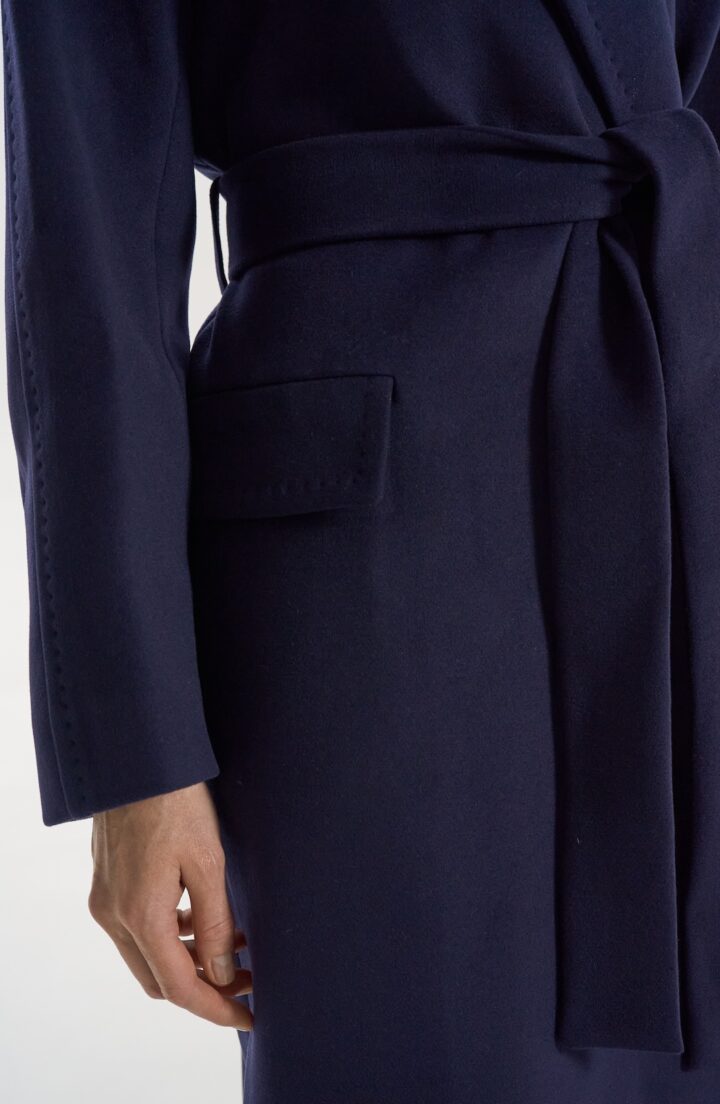 Пальто халат в синьому