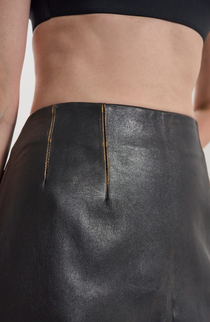 Спідниця олівець з потертостями