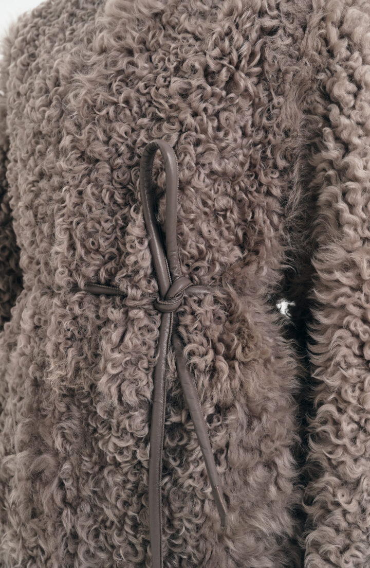 Шуба з натуральної вовни