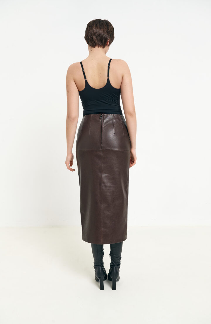 Спідниця з переднім розрізом