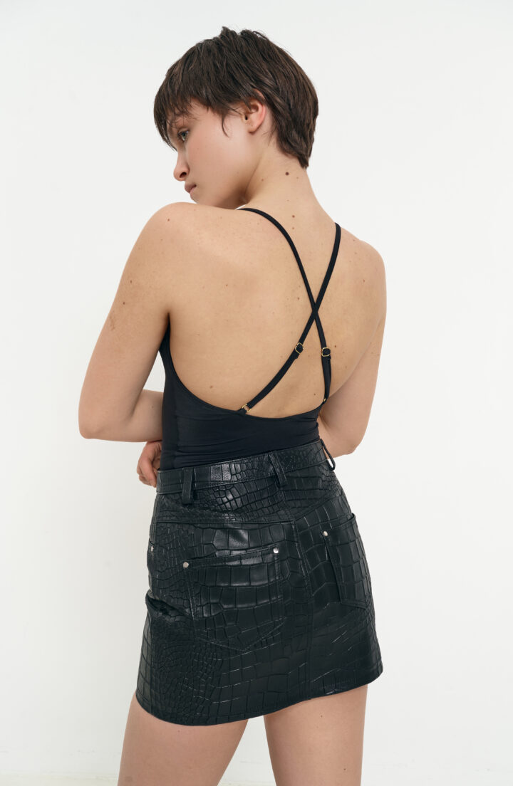 Міні спідниця з кроко-текстурою